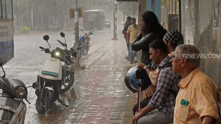 മഴ മുന്നറിയിപ്പില്‍ വീണ്ടും മാറ്റം; എട്ടുജില്ലകളില്‍ യെല്ലോ അലര്‍ട്ട്; തിങ്കളാഴ്ച വരെ തുടരും