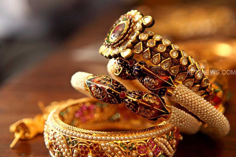 സ്വര്‍ണവില കൂടി; വീണ്ടും 52,500ന് മുകളില്‍