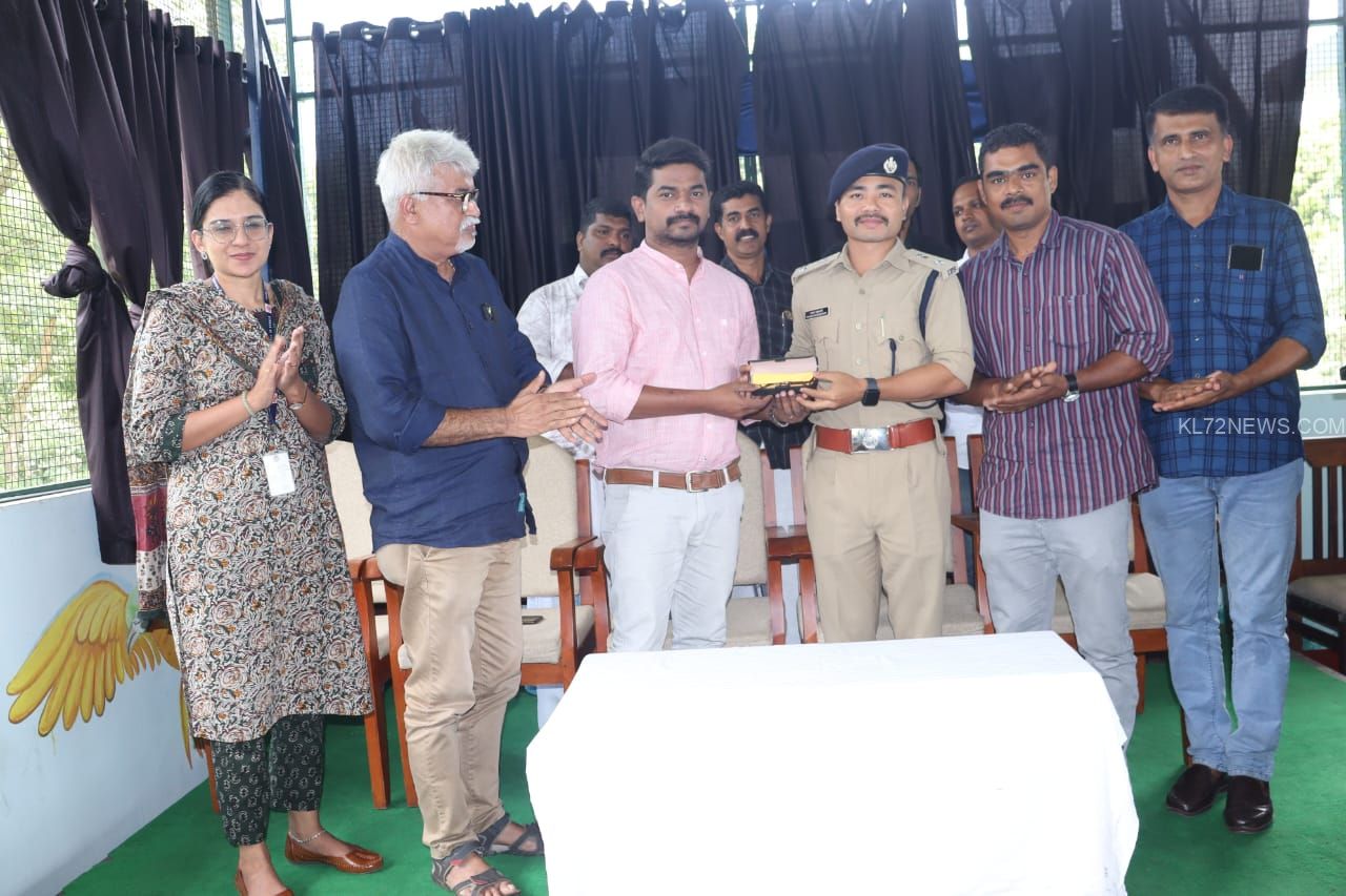 WhatsApp Image 2024-09-05 at 14.21.15_77491472