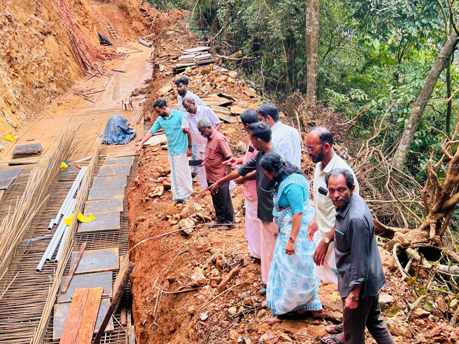 WhatsApp Image 2024-10-04 at 14.21.05_474a39d5