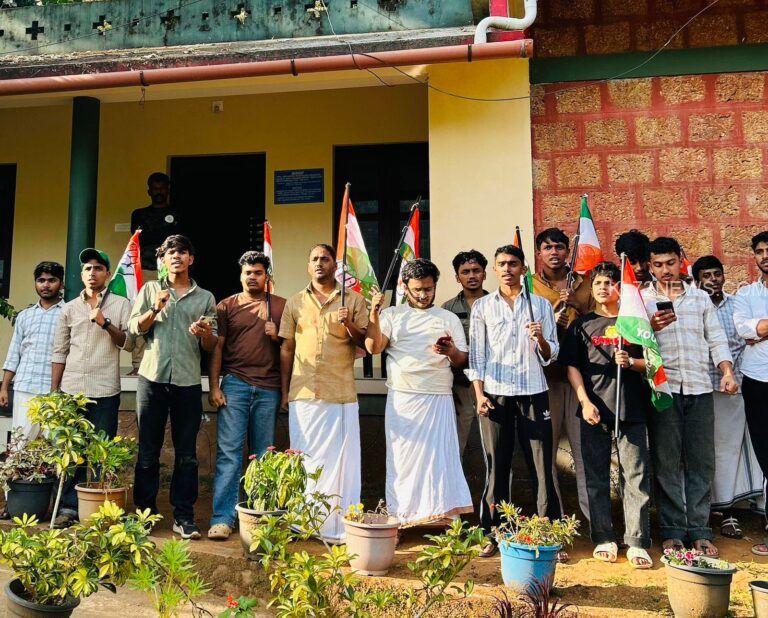 യൂത്ത് കോൺഗ്രസ് ഫോറസ്റ്റ് ഓഫീസ് മാർച്ചും ധർണ്ണയും സംഘടിപ്പിച്ചു