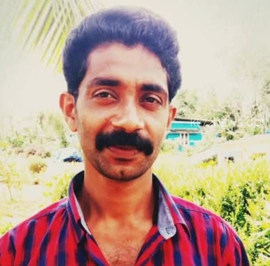 മരം ദേഹത്ത് വീണ് യുവാവ് മരിച്ചു
