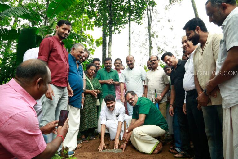സ്വാന്തന ഭവനം പദ്ധതിയുടെ 19 മത് വീടിന്റെ തറക്കല്ലിടൽ കർമം കൽപ്പറ്റ മണ്ഡലം അഡ്വക്കേറ്റ് ടി സിദ്ദീഖ് എംഎൽഎ നിർവഹിച്ചു