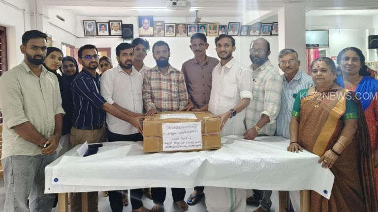 ‘അക്ഷരോന്നതി’ഗോത്ര ഗ്രന്ഥാലയങ്ങൾക്ക് പുസ്തകങ്ങൾ കൈമാറി