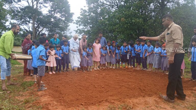 വിത്ത് വിതച്ച് കുഞ്ഞു കരങ്ങൾ