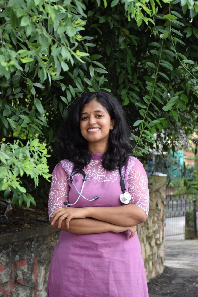 ആൾ ഇന്ത്യ ആയുഷ് പോസ്റ്റ് ഗ്രാജുവേറ്റ് എൻ‌ട്രൻസ് പരീക്ഷയിൽ ദേശീയ തലത്തിൽ 79-ാംറാങ്ക് നേടി ഡോ.അഞ്ജന ജോർജ്