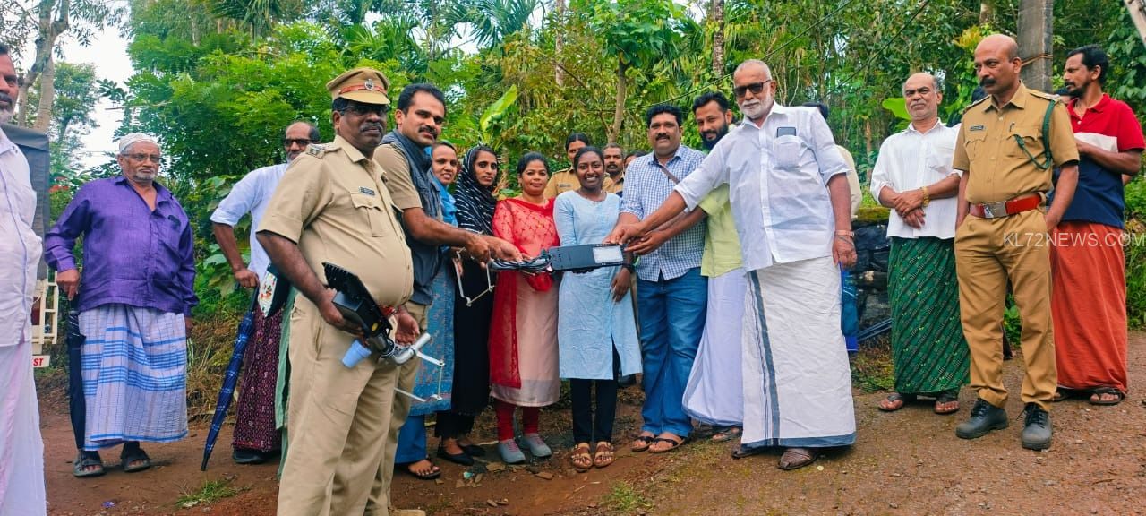 f2d7effe-a726-497e-a0bb-8c2696052ca6