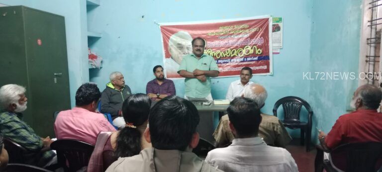 വി വി ദക്ഷിണാമൂർത്തിയെ അനുസ്മരിച്ചു