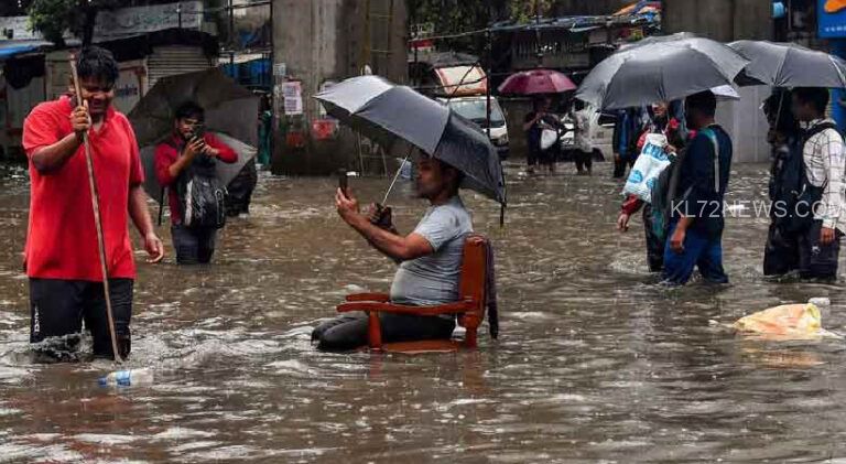 കാലം തെറ്റിയ കനത്തമഴയിൽ കുതിർന്ന് മുംബൈ; റെഡ് അലർട്ടിൽ മഹാനഗരം