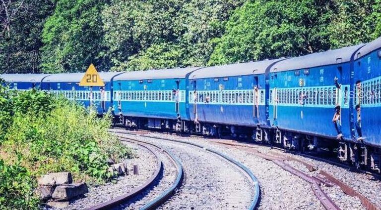 യാത്രക്കാർ ശ്രദ്ധിക്കുക; ദസറ, ദീപാവലി; ബം​ഗളൂരു- കൊല്ലം റൂട്ടിൽ പ്രത്യേക ട്രെയിൻ സർവീസ്