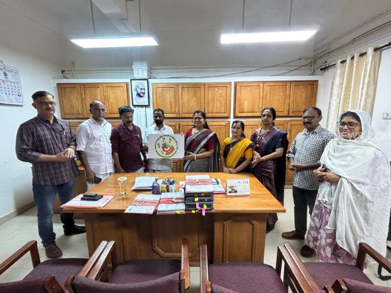 വയനാട് റവന്യൂ ജില്ല സ്കൂൾ കായികോത്സവം ലോഗോ പ്രകാശനം ചെയ്തു.