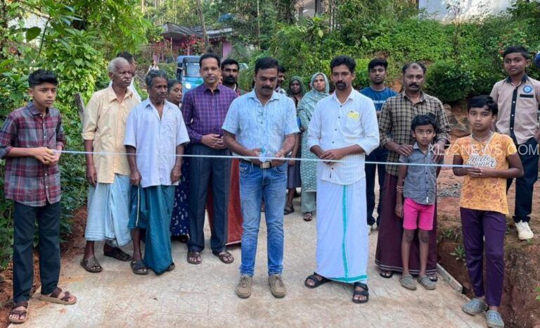 തേവർക്കാട്ടിൽ ജോയിപ്പടി റോഡ് ഉദ്ഘാടനം ചെയ്തു