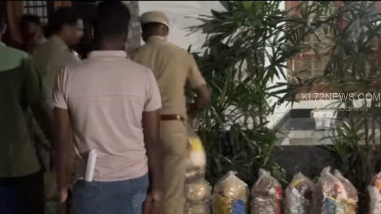 യു.ഡി.എഫ് സ്ഥാനാർത്ഥിയുടെ വീട്ടിൽ നിന്ന് ഭക്ഷ്യ കിറ്റുകൾ പിടികൂടി; വോട്ടർമാരെ സ്വാധീനിക്കാനെന്ന് എൽ.ഡി.എഫ്
