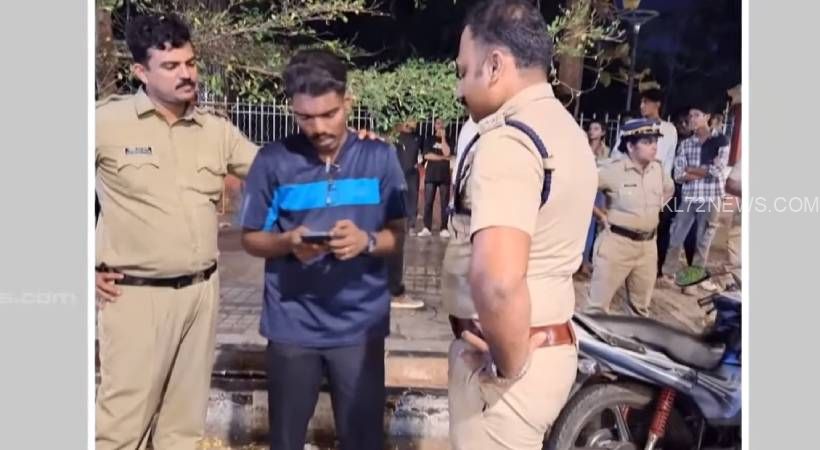 Police-officer-bike-theft