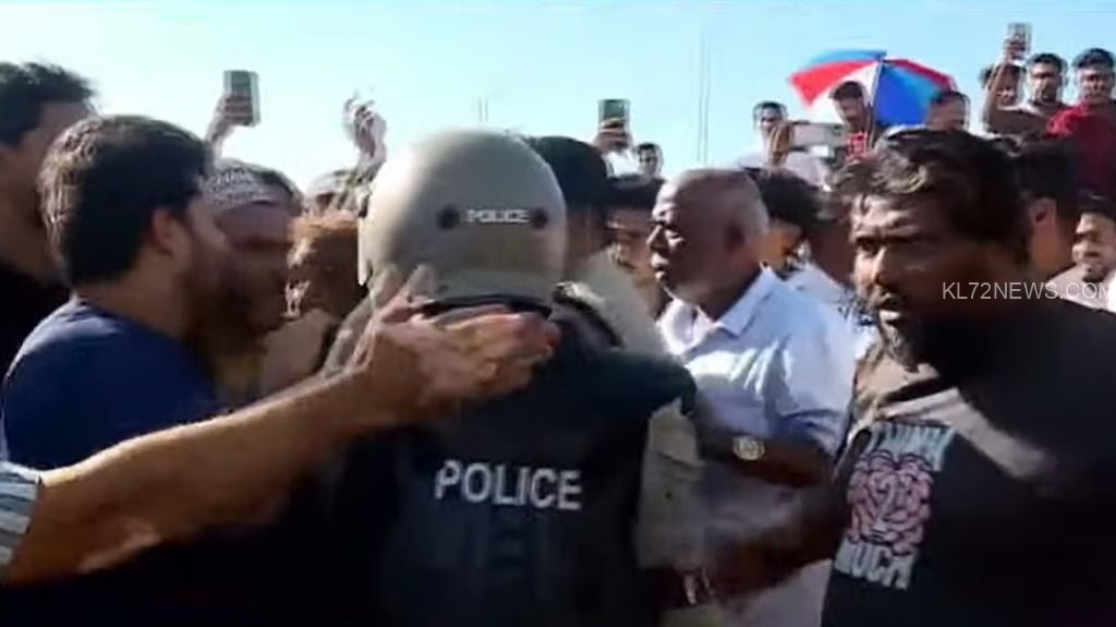 ce44dedf-613e-4b3d-a6bb-2bb63488cb1c