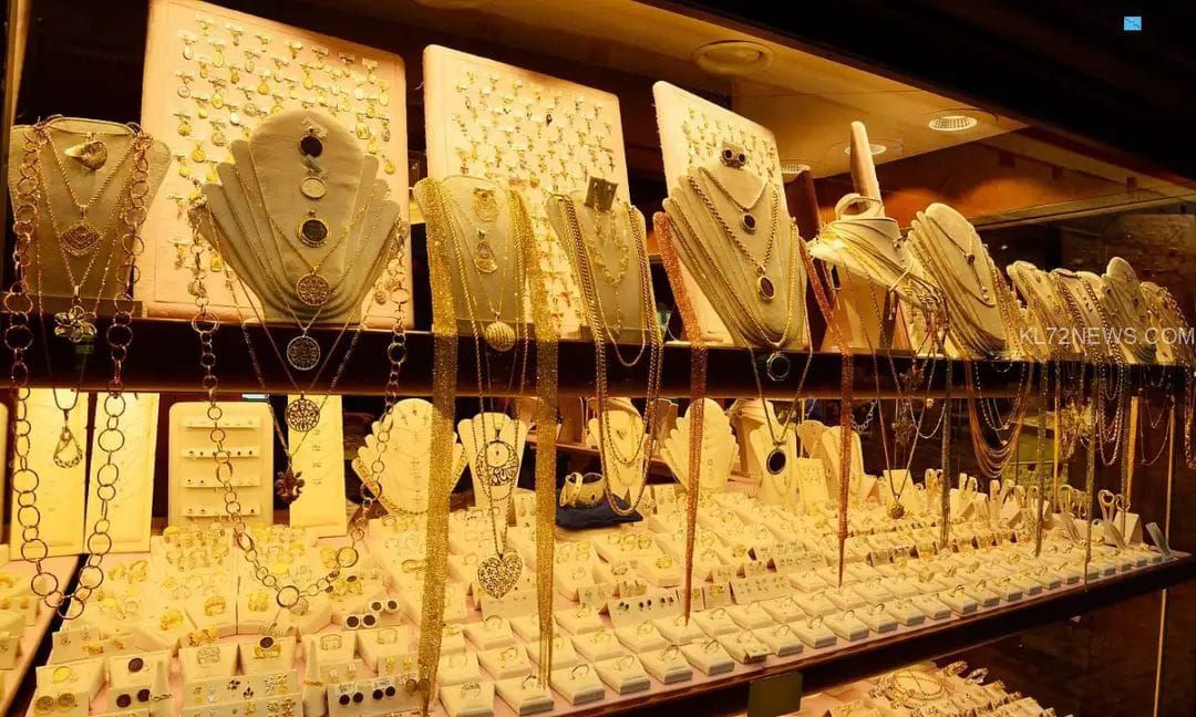 3e32e3cd-3e6b-441d-85f8-6097e0d759d1