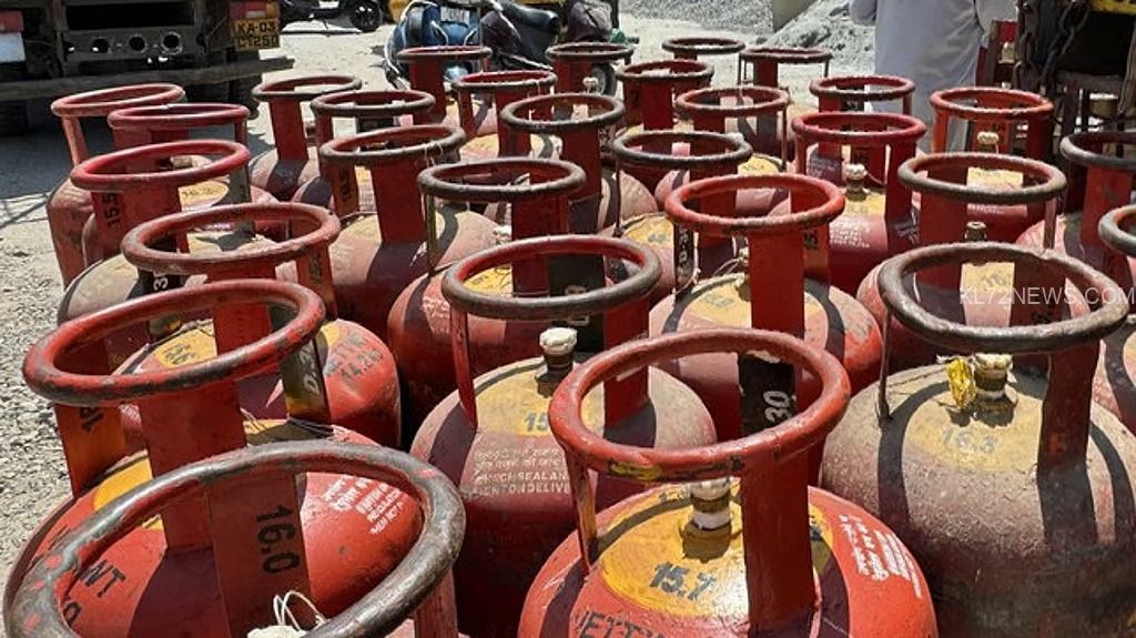 6979513d-69f9-4b0e-9233-aeaf52cb418a