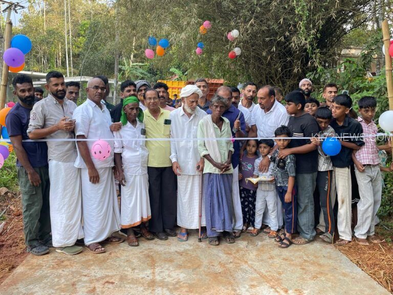 തിരുമോത്ത് കുന്ന് റോഡ് ഉദ്ഘാടനം പേയ്തു