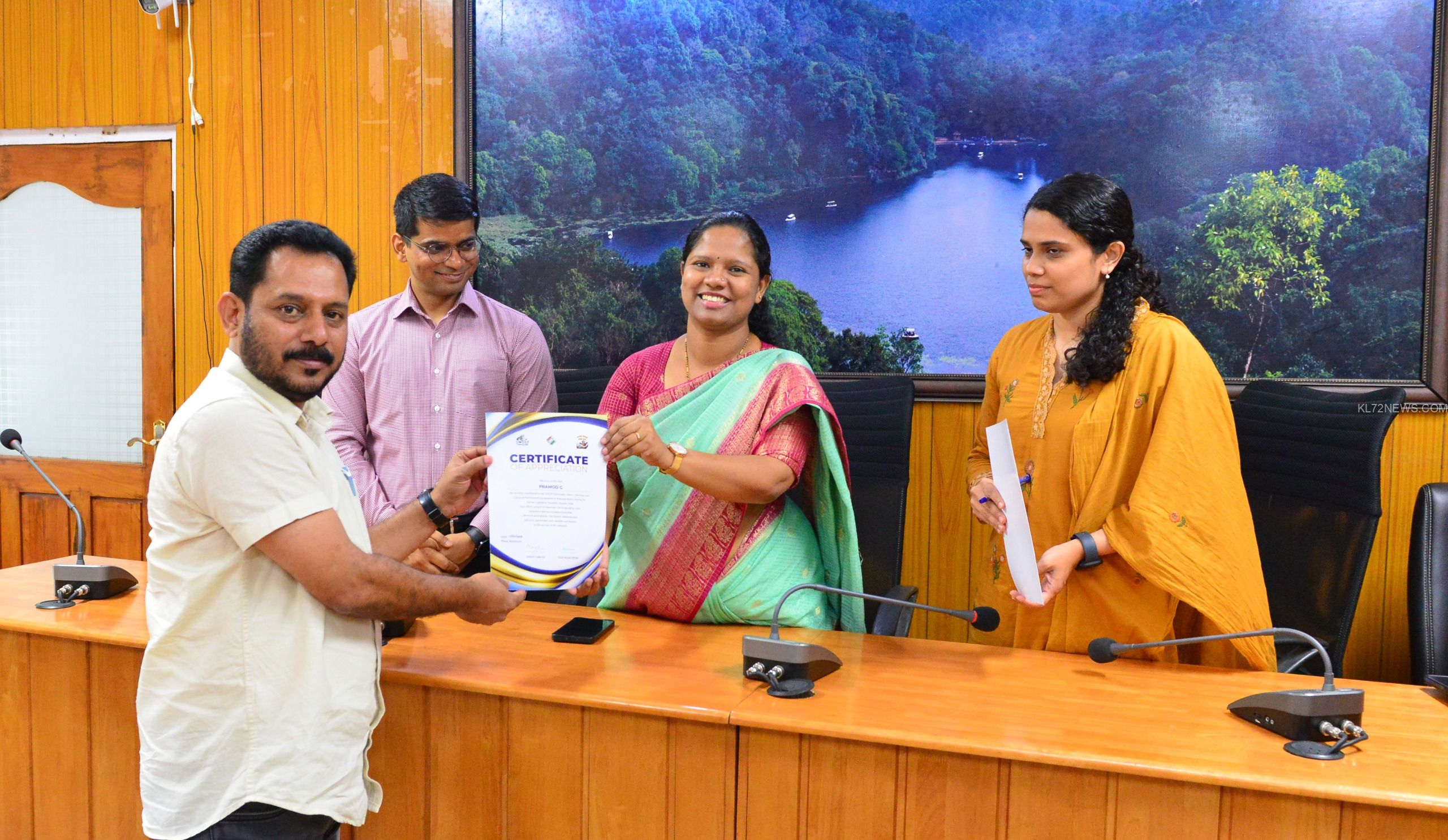 74d8068f-abf3-4c65-b877-12fedf19f37b