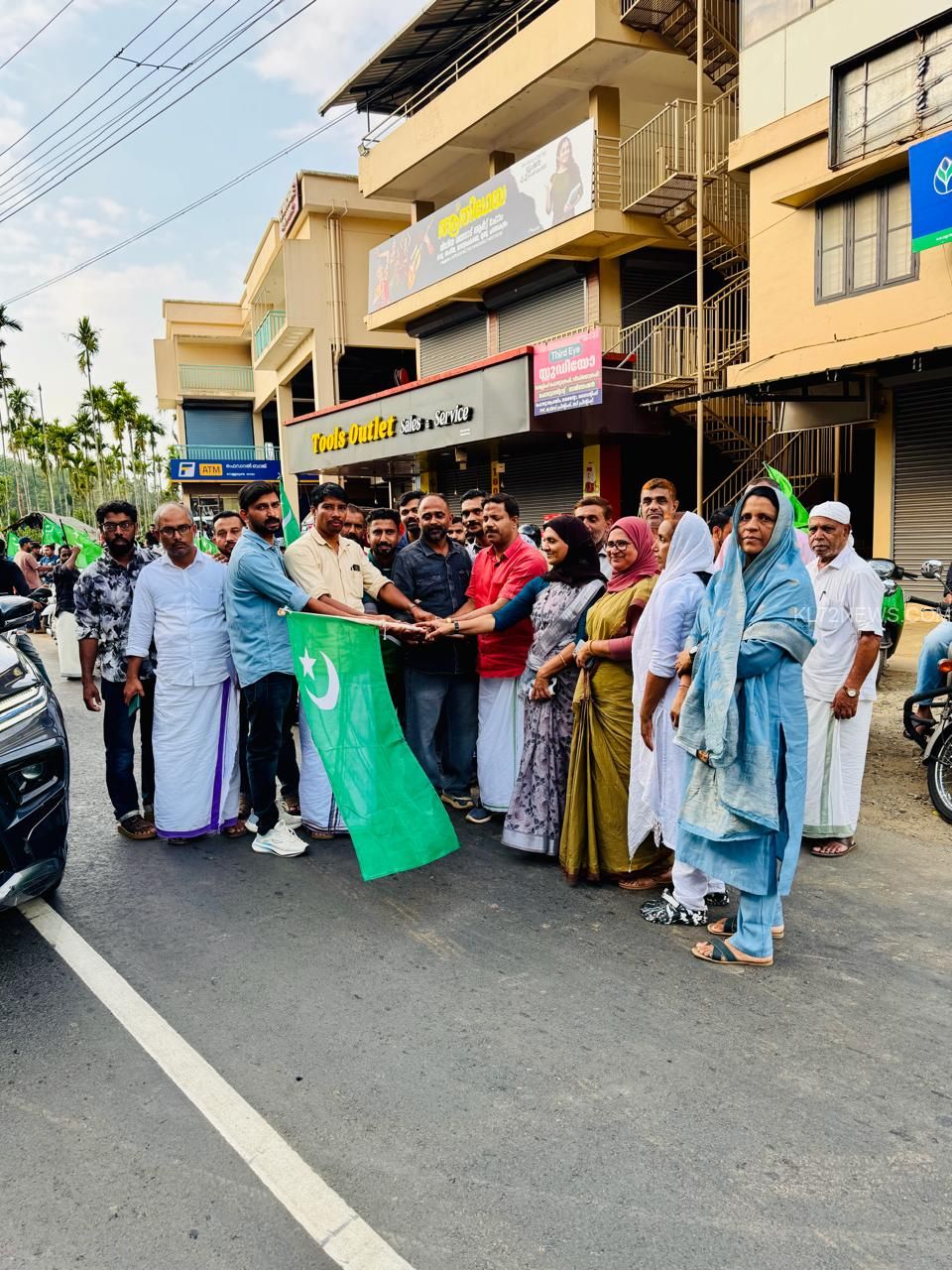 86981903-73cc-4900-b0e3-930621411d7b